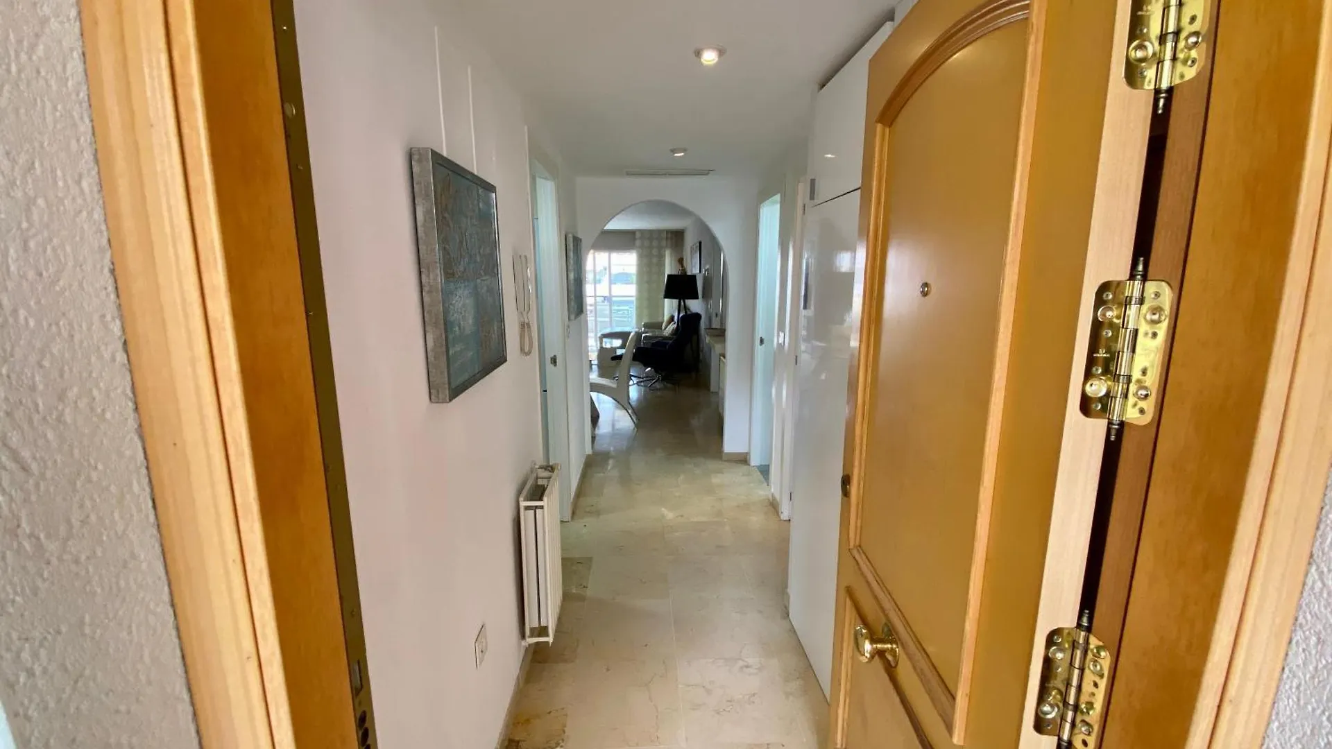 Apartamento Con Vistas Y Terraza En Guadalmina Mad Marbella