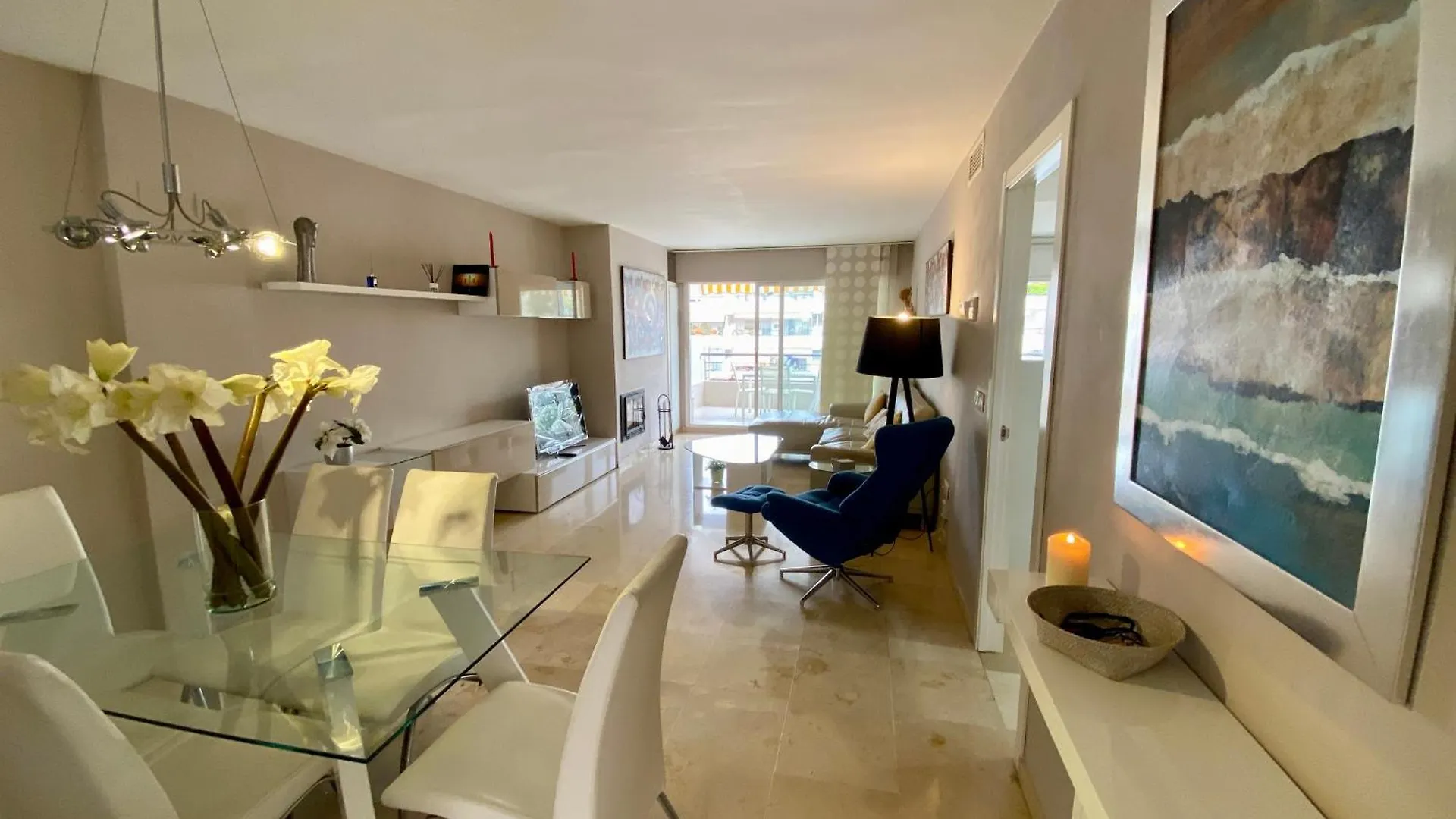 Apartamento Con Vistas Y Terraza En Guadalmina Mad Marbella España