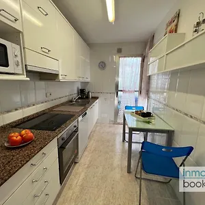 https://villa-elvira-salou-con-piscina-y-aparcamiento-gratis.top-hotels-tarragona.com
